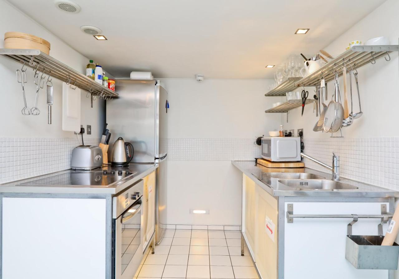 Central Apartment Bedford Loft 沃辛 外观 照片
